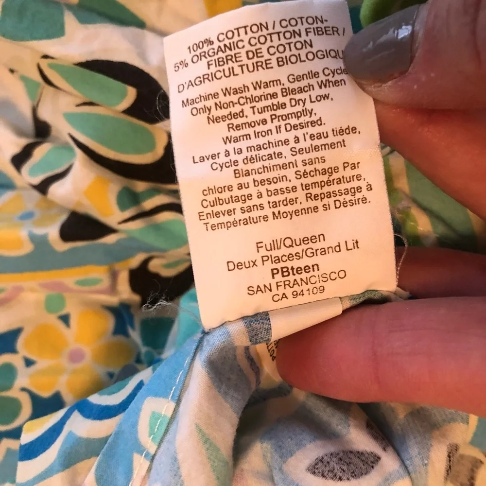 Pottery Barn Teen Duvet and 2 shams